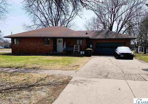 426 Sw 1st Avenue, Winnebago, MN, 56098 | Card Image