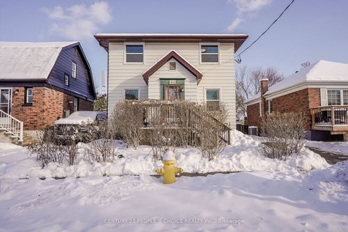 365 Division St, Oshawa, ON, L1G5M8 | Card Image