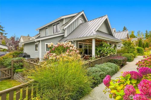14-22743 Se 14th Ct, Sammamish, WA, 98075-5002 | Card Image
