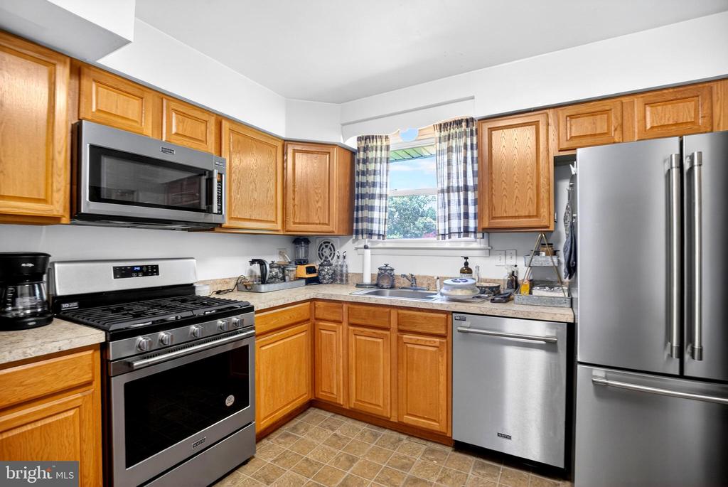 Residential in PHILADELPHIA 5
