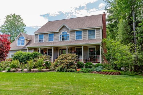 7 Bornheimer Pl, Scarborough, ME, 04074-7141 | Card Image