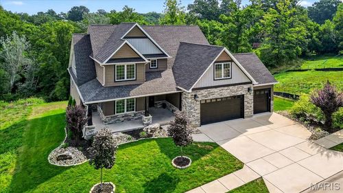 2029 Lily Ave, Kirkwood, MO, 63122-3425 | Card Image