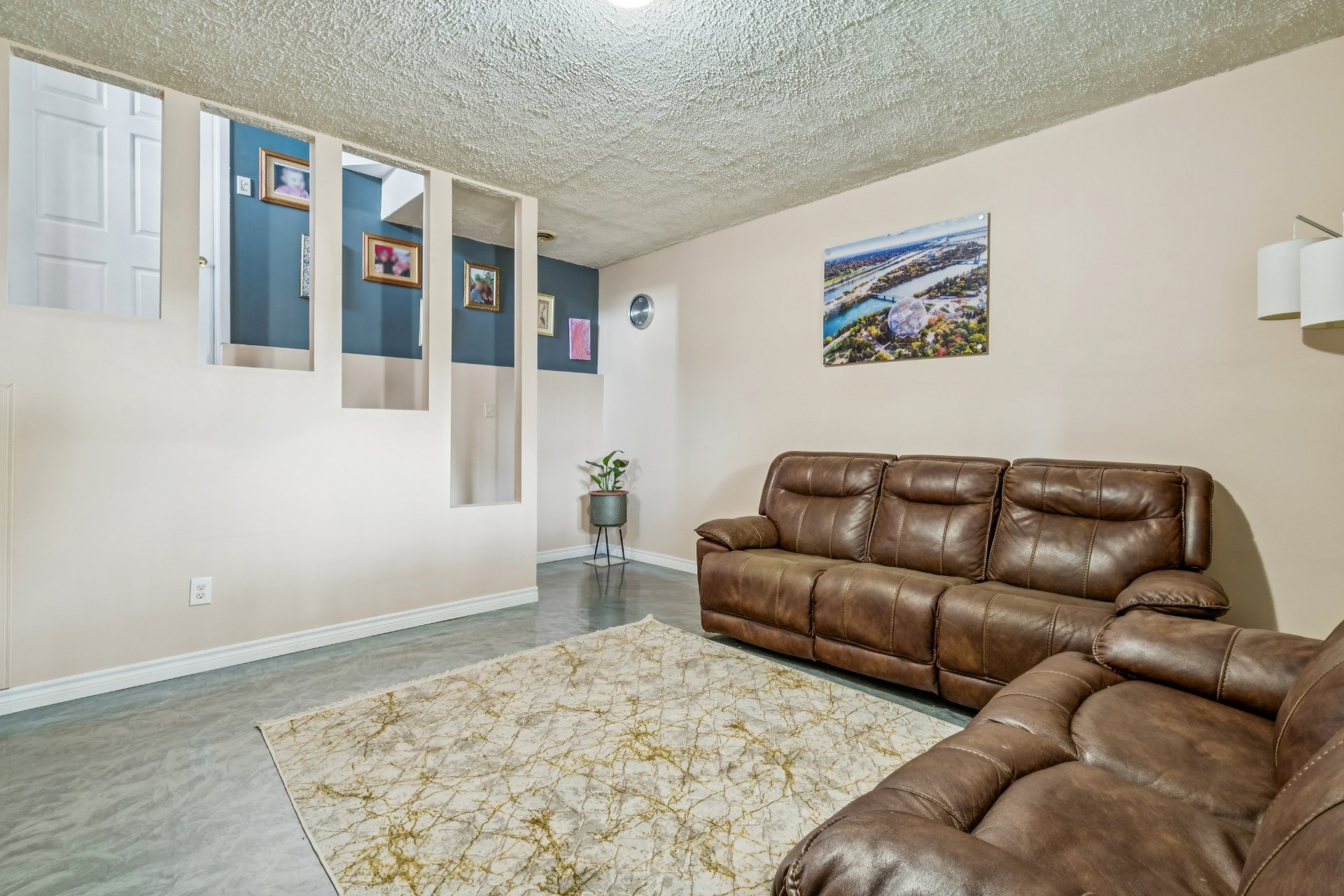 Residential in Terrebonne (Lachenaie) 5