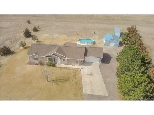 56100 E 33rd Ct, Strasburg, CO, 80136-8076 | Card Image