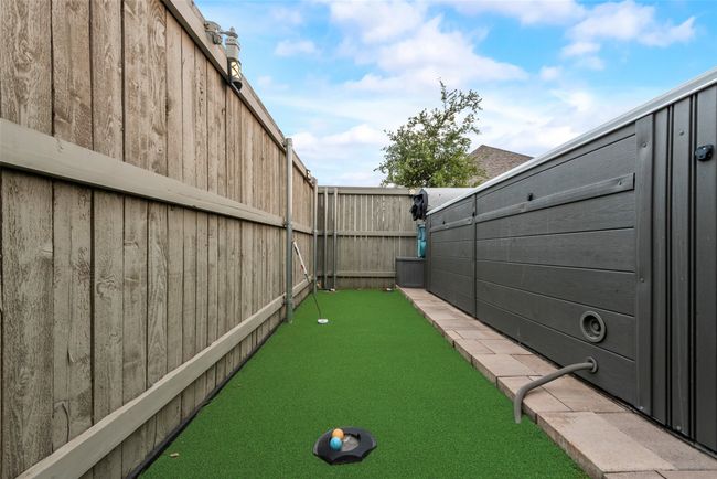 Putting green! | Image 28