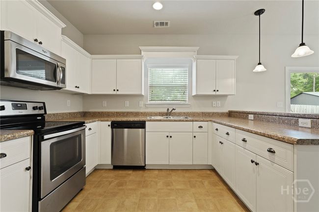 153 Whirlwind Way, House other with 3 bedrooms, 3 bathrooms and null parking in Guyton GA | Image 14