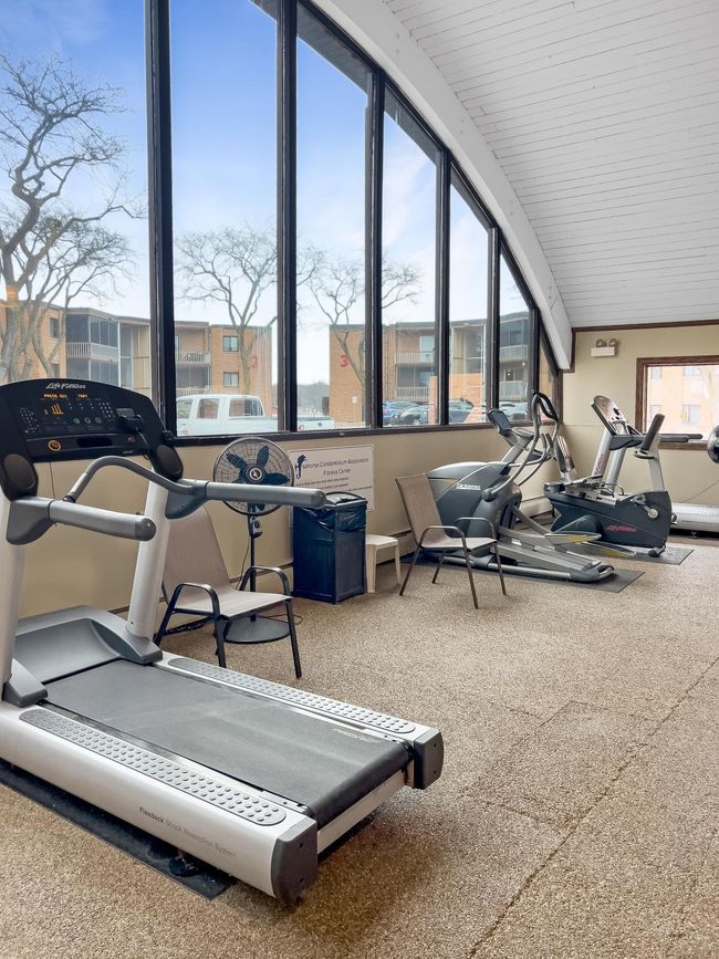 Three Points Blvd - Exercise Area | Image 23