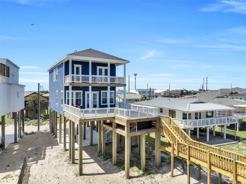 16728 W Beach Rd, Jamaica Beach, TX, 77554 | Card Image