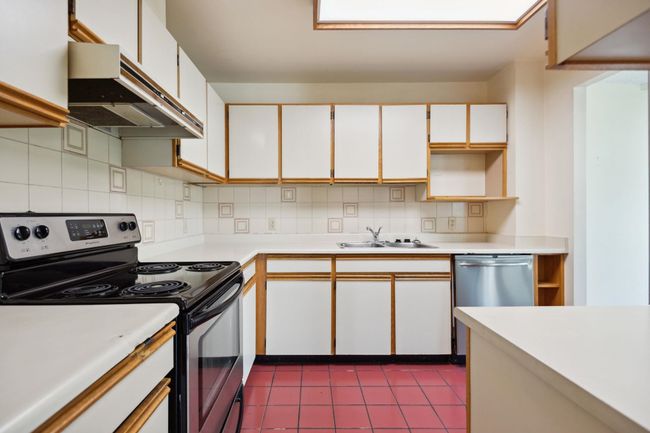 207 - 522 Moberly Rd, Condo with 2 bedrooms, 2 bathrooms and 1 parking in Vancouver BC | Image 19