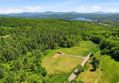 690 High Ridge Road, Waterford, VT, 05819 | Card Image