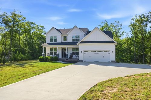 525 Sixteenth Cir, Walhalla, SC, 29691-3542 | Card Image
