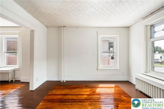 1926 W Broad St, Townhouse with 4 bedrooms, 1 bathrooms and null parking in BETHLEHEM PA | Image 10