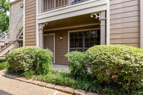 apt-333-1860 White Oak Dr, Houston, TX, 77009-7572 | Card Image