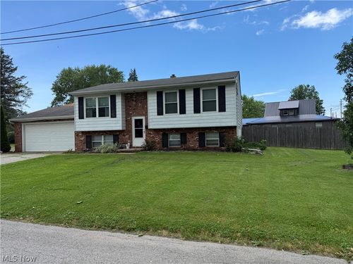 246 Depot St, Conneaut, OH, 44030-2429 | Card Image