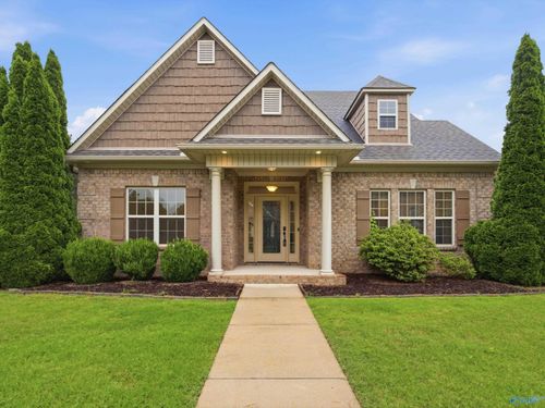 201 Grove Village Way, Madison, AL, 35758-4502 | Card Image