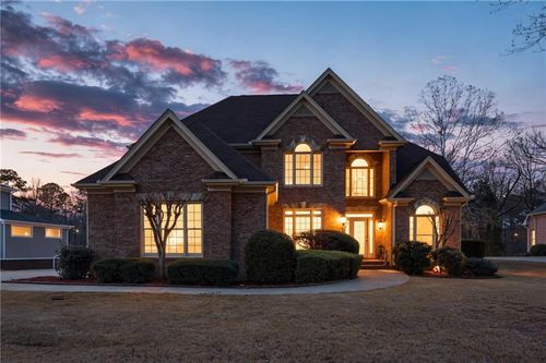 930 Old Tucker Rd, Stone Mountain, GA, 30087-2941 | Card Image