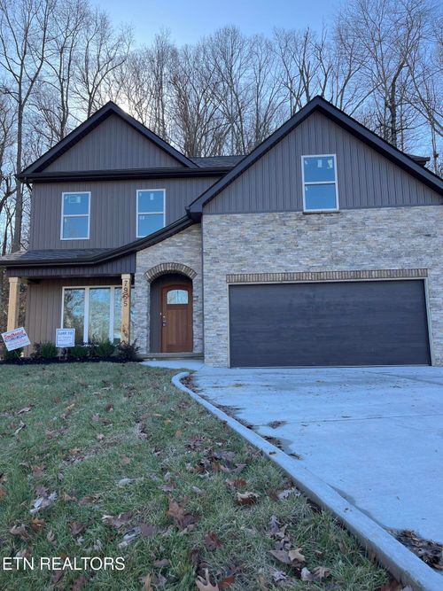 7955 Brownvue Rd, Knoxville, TN, 37931-3420 | Card Image