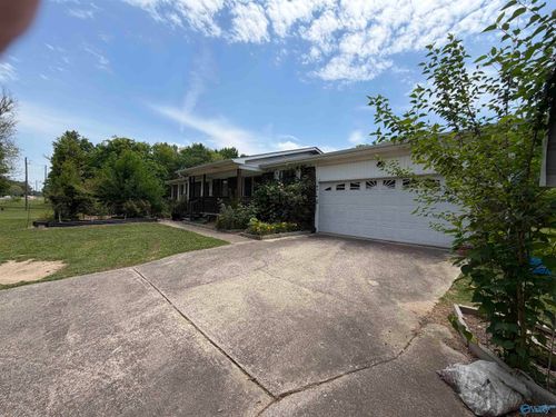 5149 Green Valley Rd, Southside, AL, 35907-6427 | Card Image