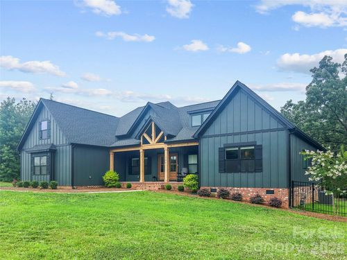 501 Edmunds Ln, Clover, SC, 29710-9280 | Card Image