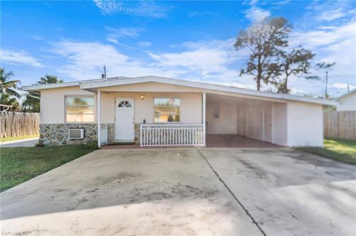 4820 Barcelona Cir, NAPLES, FL, 34112-3714 | Card Image