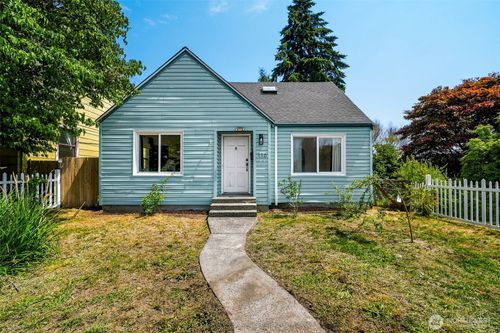 116 M Street Ne, Auburn, WA, 98002 | Card Image