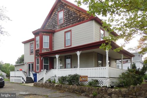 506 Bridgeboro St, RIVERSIDE, NJ, 08075-3301 | Card Image