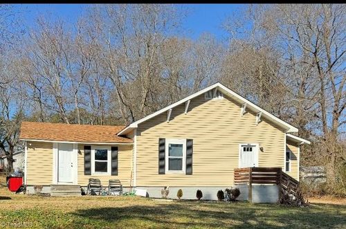 417 Beech St, Gastonia, NC, 28052-0416 | Card Image