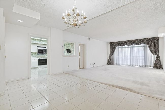 APT-821 - 5200 Keller Springs Rd, Condo with 3 bedrooms, 3 bathrooms and null parking in Dallas TX | Image 5