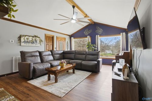 8459 Highway 53, Toney, AL, 35773-8516 | Card Image