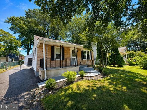1407 Wall Ave, BURLINGTON, NJ, 08016-4619 | Card Image