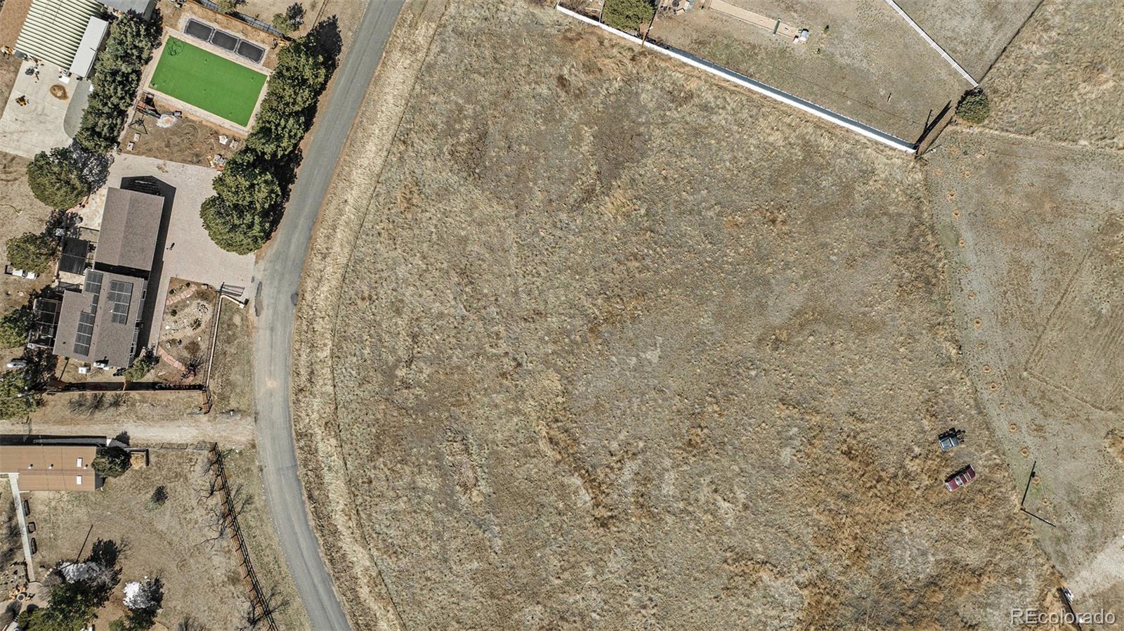 Land in Aurora 4