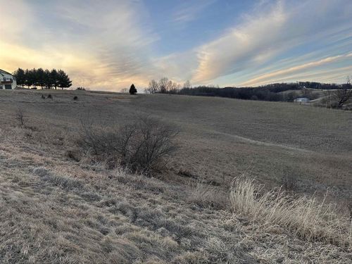 L1111 Club House Dr, La Valle, WI, 53941 | Card Image
