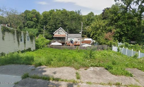 100 Alexander Street, Albany, NY, 12202 | Card Image