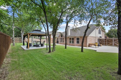 3905 Park Wood Dr, Corinth, TX, 76208-5376 | Card Image