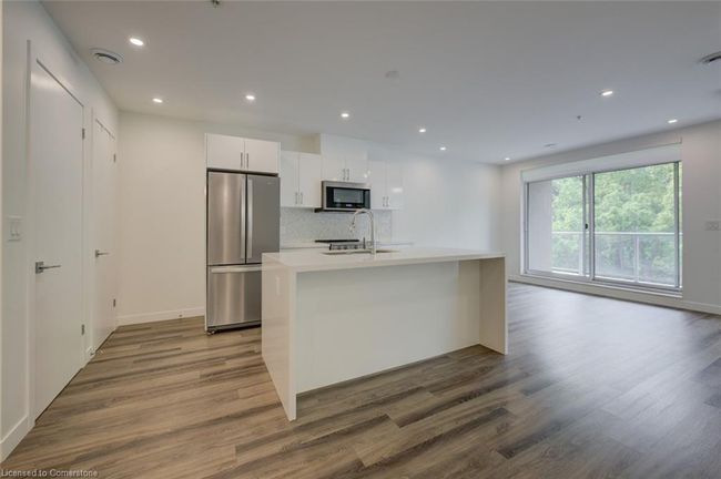 510 - 455 Charlton Ave E, House attached with 2 bedrooms, 2 bathrooms and 1 parking in Hamilton ON | Image 13