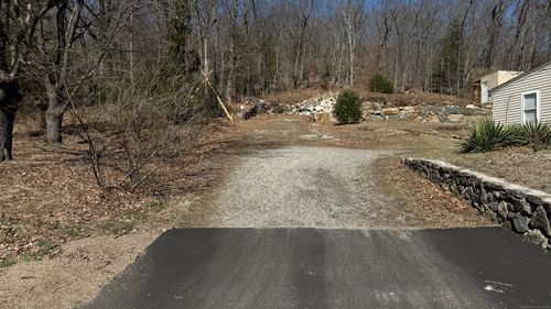 29 Avenue D, Beacon Falls, CT, 06403-1422 | Card Image