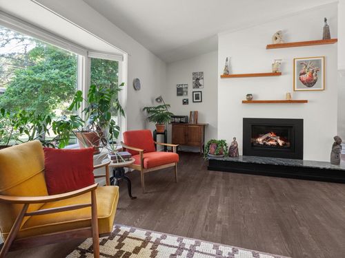 366 S Cove Rd, Burlington, VT, 05401-5446 | Card Image