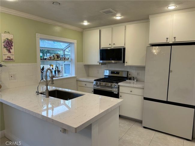 129 - 28 Timber Run, Condo with 3 bedrooms, 2 bathrooms and null parking in Irvine CA | Image 7