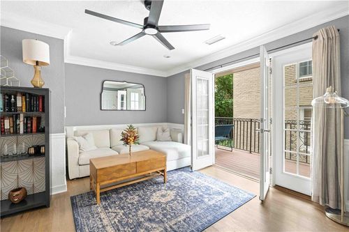 c24-869 Briarcliff Rd Ne, Atlanta, GA, 30306-4067 | Card Image