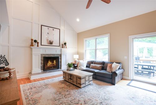 212 Weber Hill Rd, Carmel, NY, 10512-3703 | Card Image