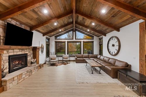 1417 N Kcid Rd, Caldwell, ID, 83605-1840 | Card Image