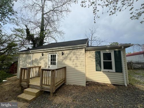 243 Cambridge St, FREDERICKSBURG, VA, 22405-1902 | Card Image