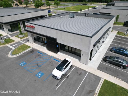 201-4533 Johnston St, Lafayette, LA, 70503-4235 | Card Image