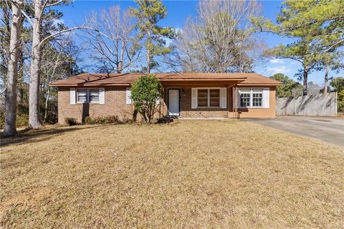 4685 Pinedale Dr, Macon, GA, 31206-4629 | Card Image