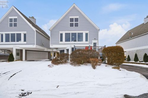 1630 Waters Edge Dr, Port Clinton, OH, 43452-1338 | Card Image