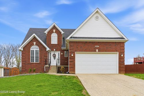 517 Chieftain Dr, Fairdale, KY, 40118-9684 | Card Image