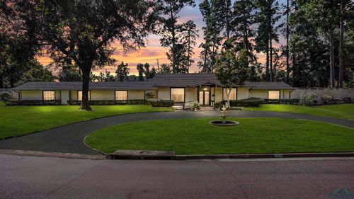 huntington-park-1300 Montclair St., Longview, TX, 75601 | Card Image