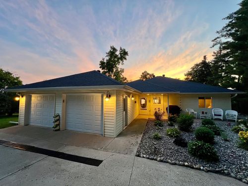 31129 E Jewett Dr, Fergus Falls, MN, 56537-7338 | Card Image