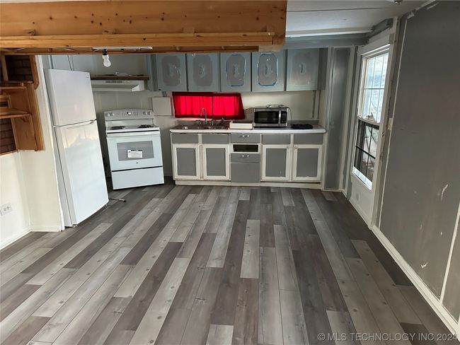 406 2 Nd St, House other with 2 bedrooms, 1 bathrooms and null parking in Indianola OK | Image 7