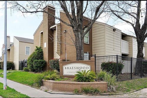 171-8100 Creekbend Dr, Houston, TX, 77071-1533 | Card Image